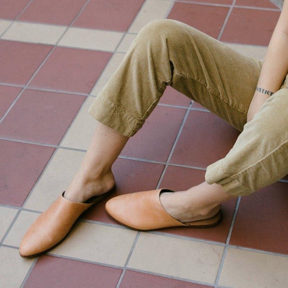 TOMS Tan Jutti Mules